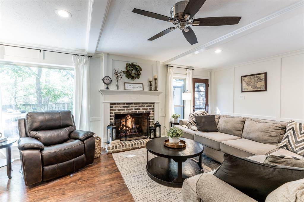 1720 Green Briar Drive - Photo 1