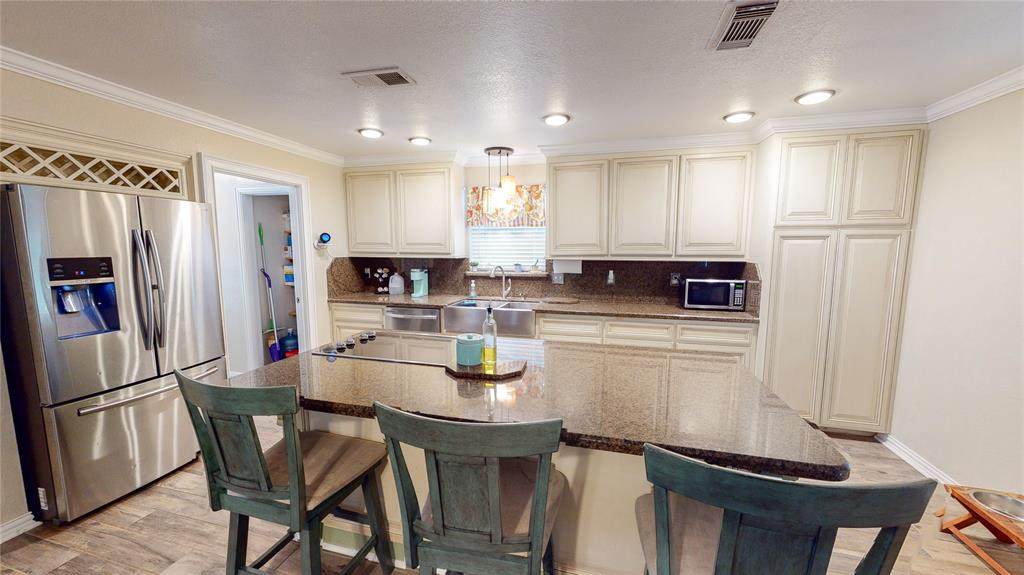 1535 Hilltop Drive - Photo 1
