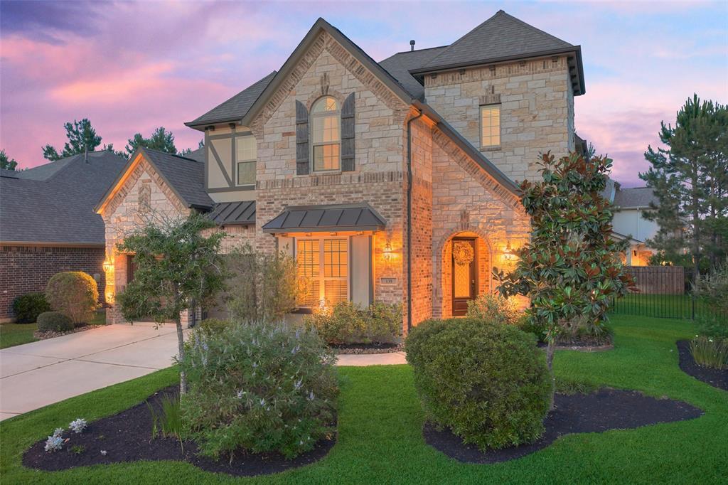 135 Lindenberry Circle - Photo 1