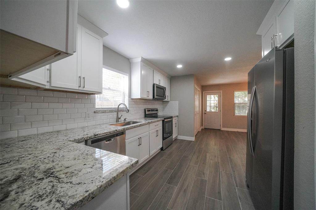 7818 Beaufort Drive - Photo 1