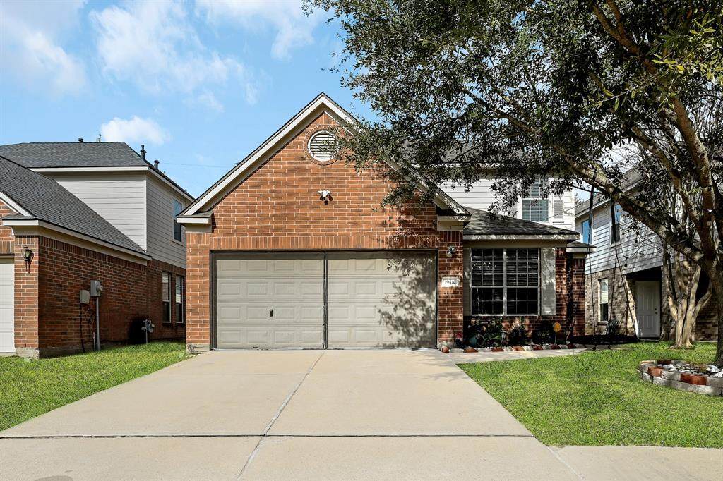 19410 Hillside Springs Circle - Photo 1