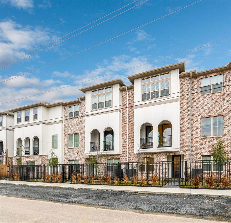 5209 Allen Street - Photo 1