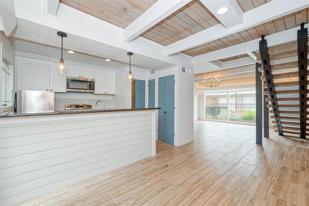 3809 Braeswood Boulevard - Photo 1