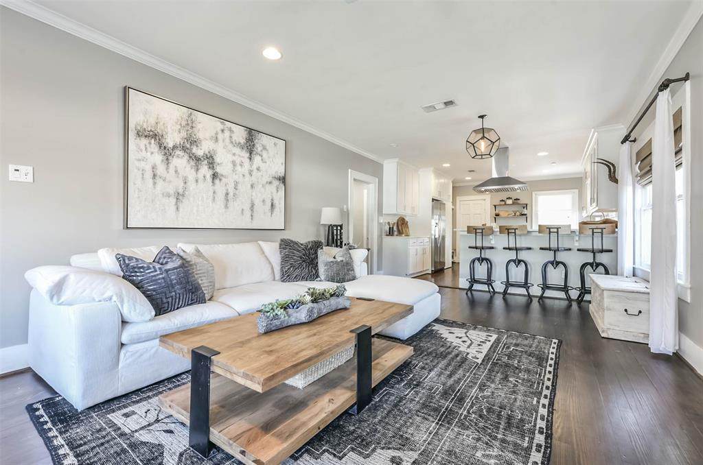 1140 Gardner Street - Photo 1