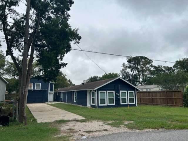 4711 3rd Street - Photo 1