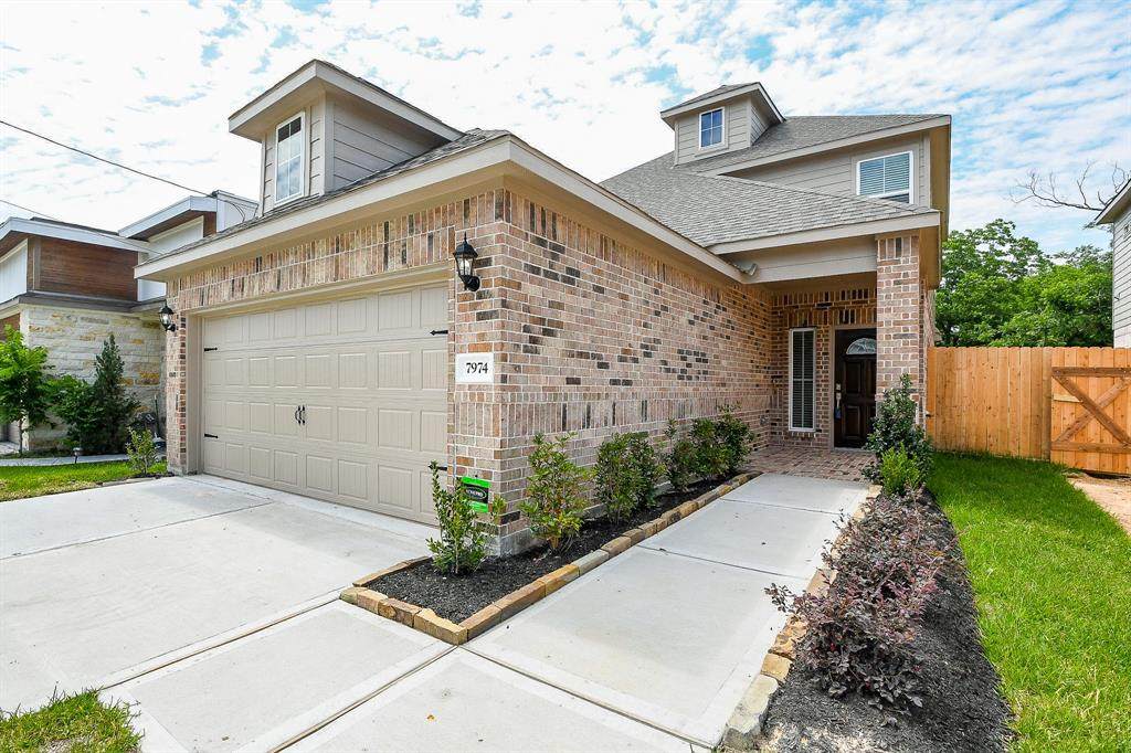 7974 Fowlie Street - Photo 1