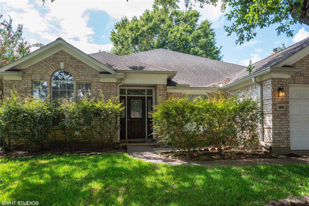 2823 Colonel Court Drive - Photo 1