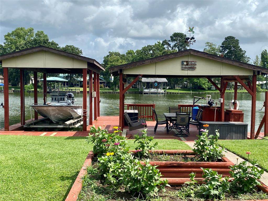 53 Lake View Drive - Photo 1