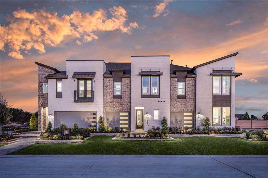 16607 Lake Austin Street - Photo 1