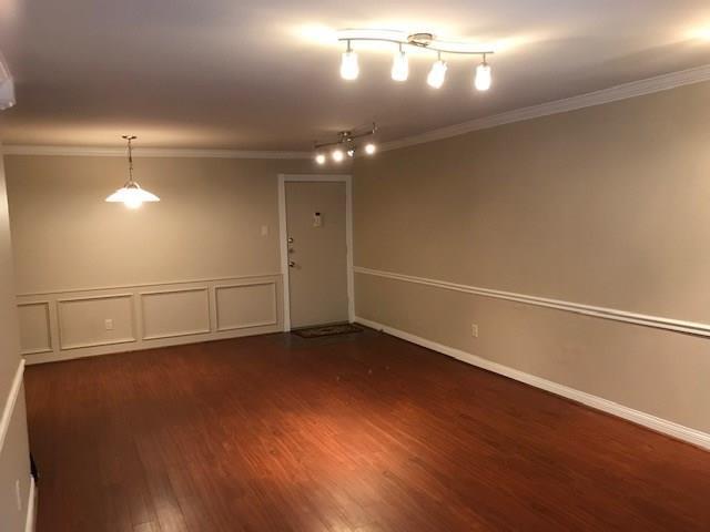 7555 Katy Freeway - Photo 1