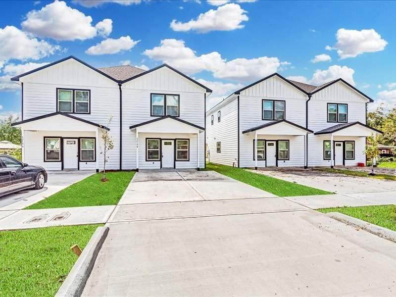9214 Nyssa Avenue - Photo 1