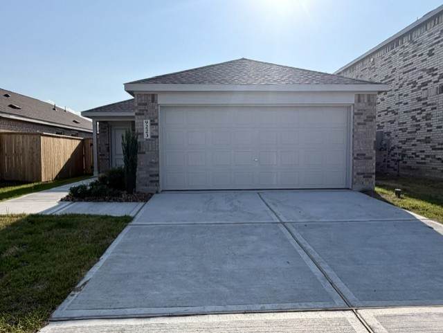 9223 Burch Eagle Court - Photo 1