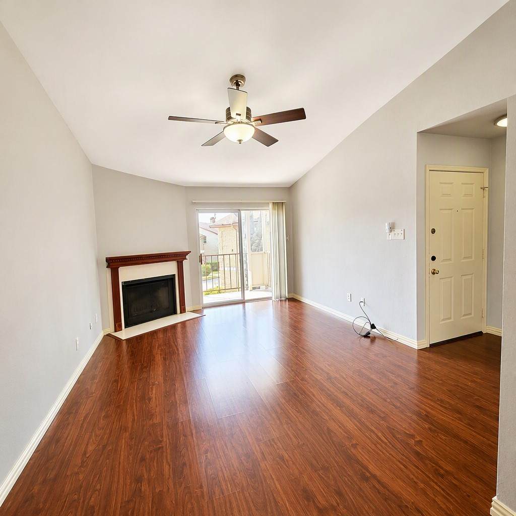 2120 El Paseo Street - Photo 1