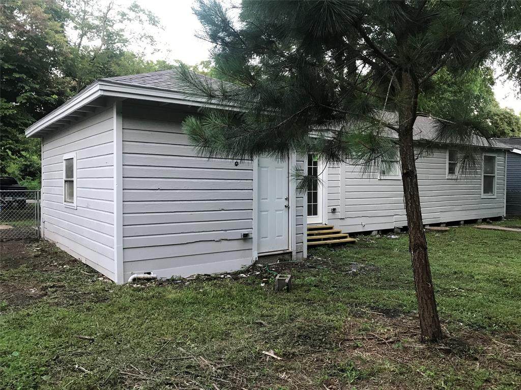 131 Frontier Lane - Photo 1