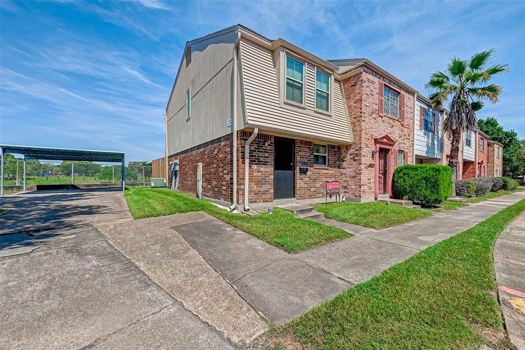 7814 Grove Ridge Drive - Photo 1