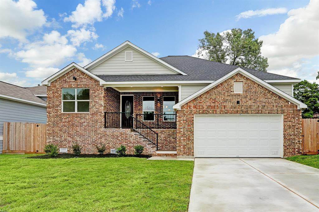 22810 August Leaf Drive - Photo 1