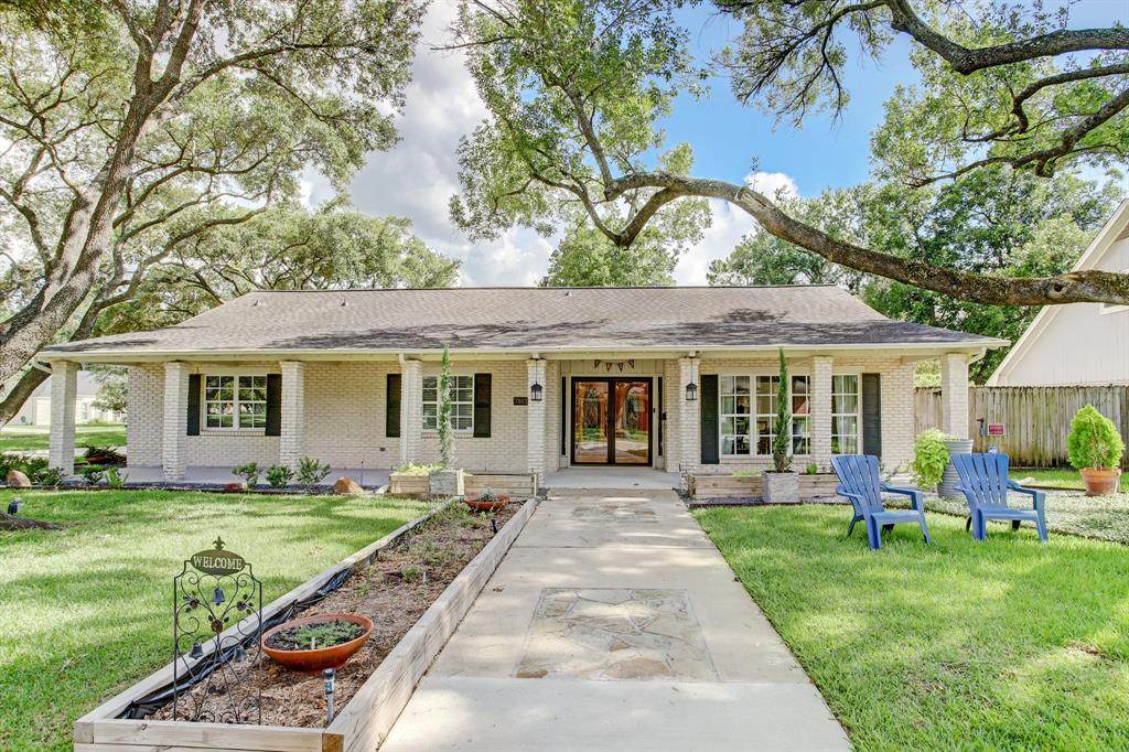 7803 Meadowglen Lane - Photo 1
