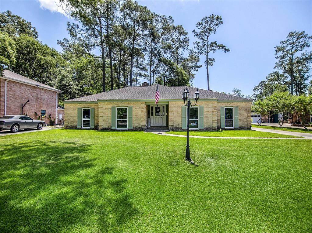 2806 Colonial Drive - Photo 1
