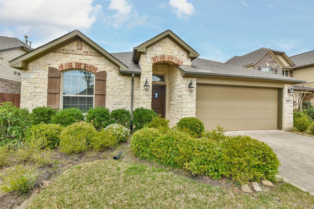 1504 Tyler Point Lane - Photo 1