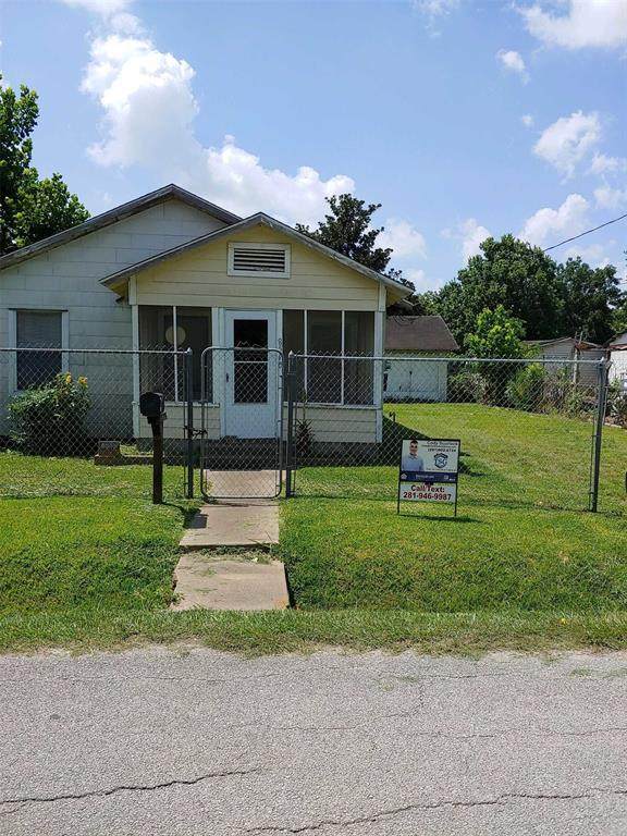 8510 Harding Street - Photo 1