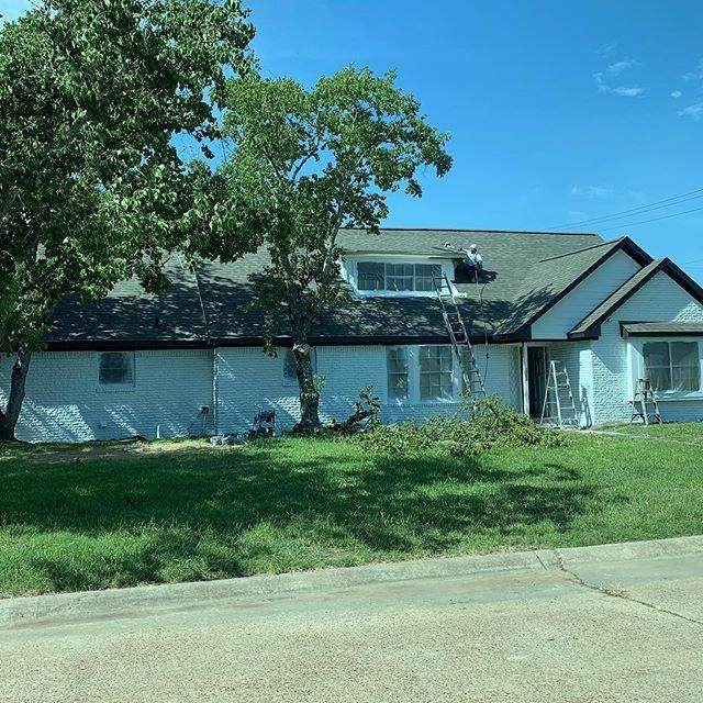 1702 11th Street - Photo 1