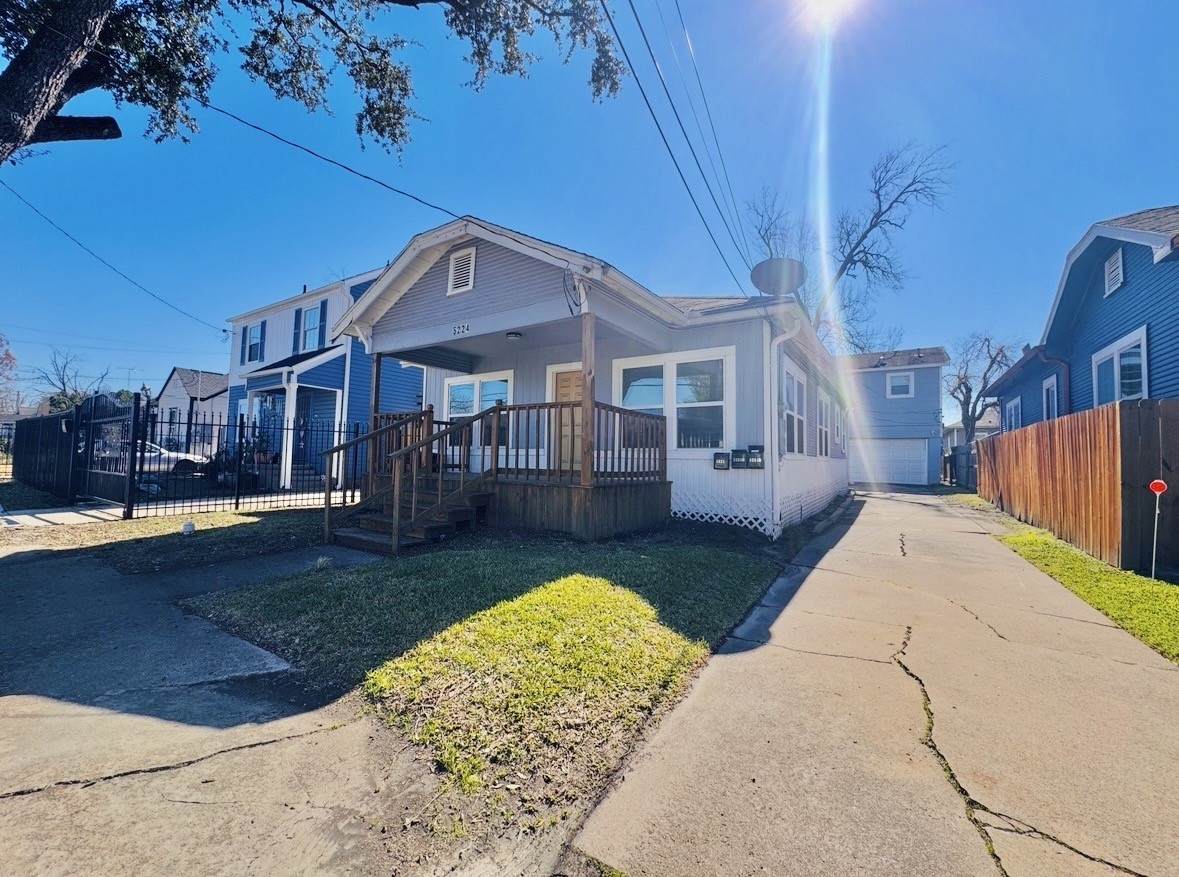 5224 Leeland Street - Photo 1