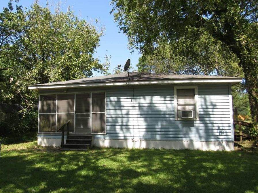 100 Lewis Road - Photo 1