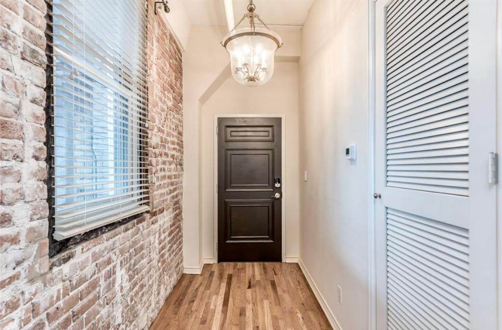 201 Main Street 6J - Photo 1