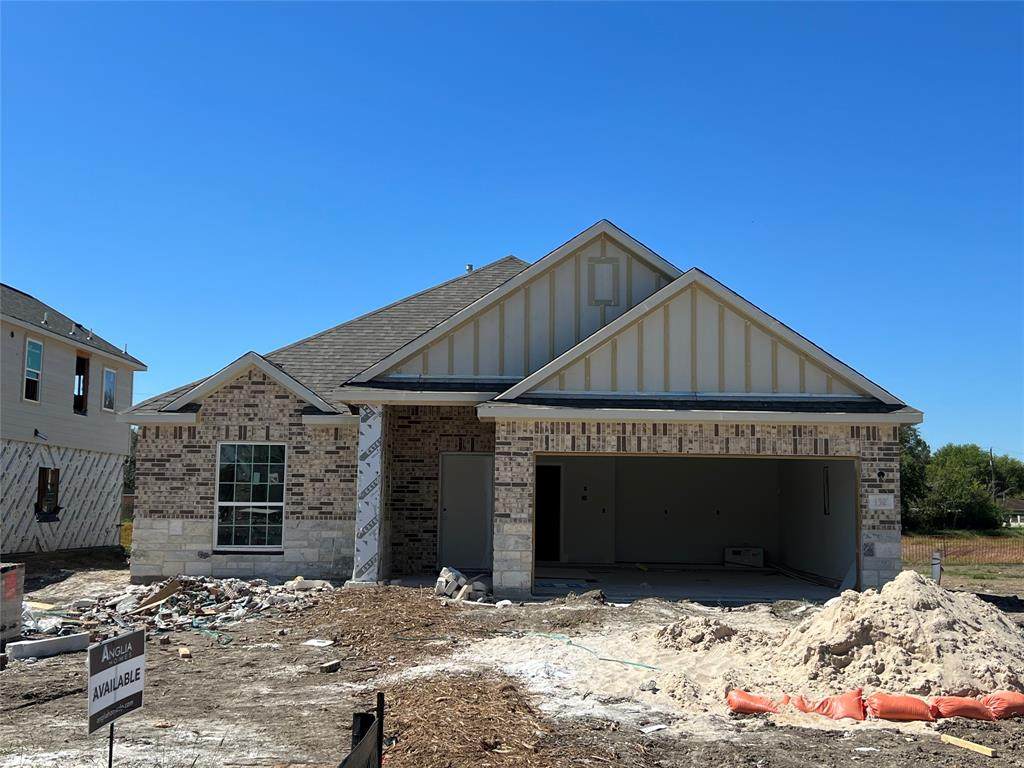 152 Bayou Bend Boulevard - Photo 1