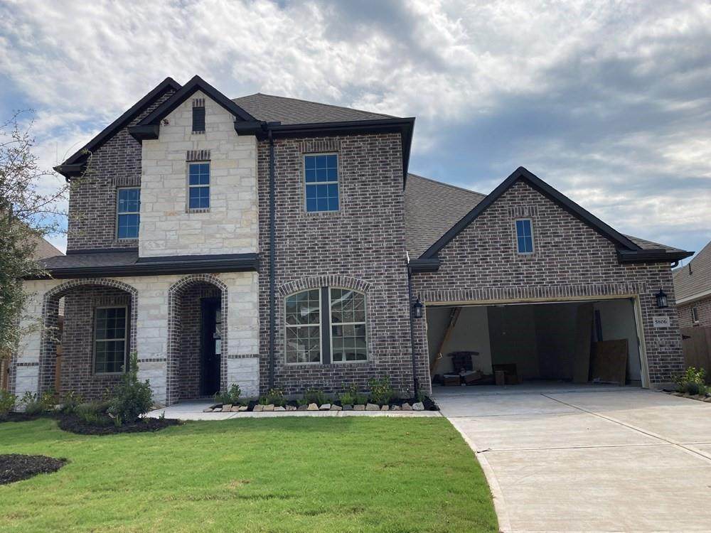 5806 Pearl Hill Court - Photo 1