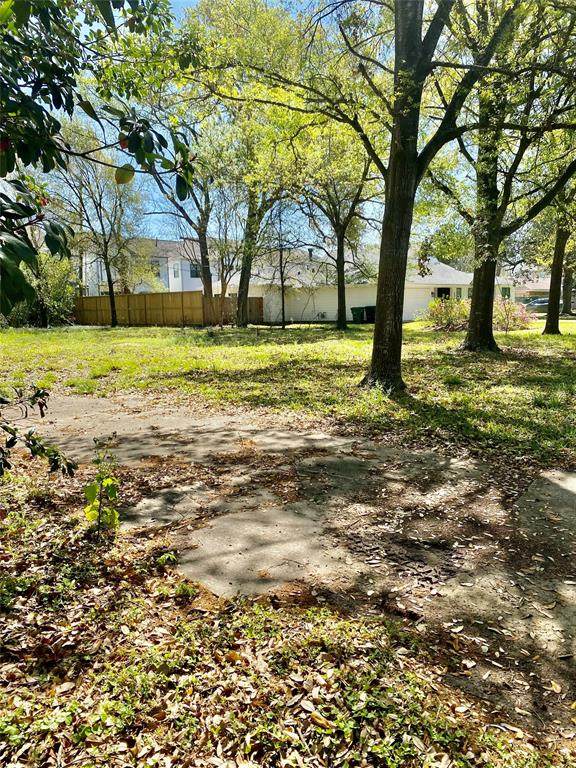 1726 Creek Drive - Photo 1