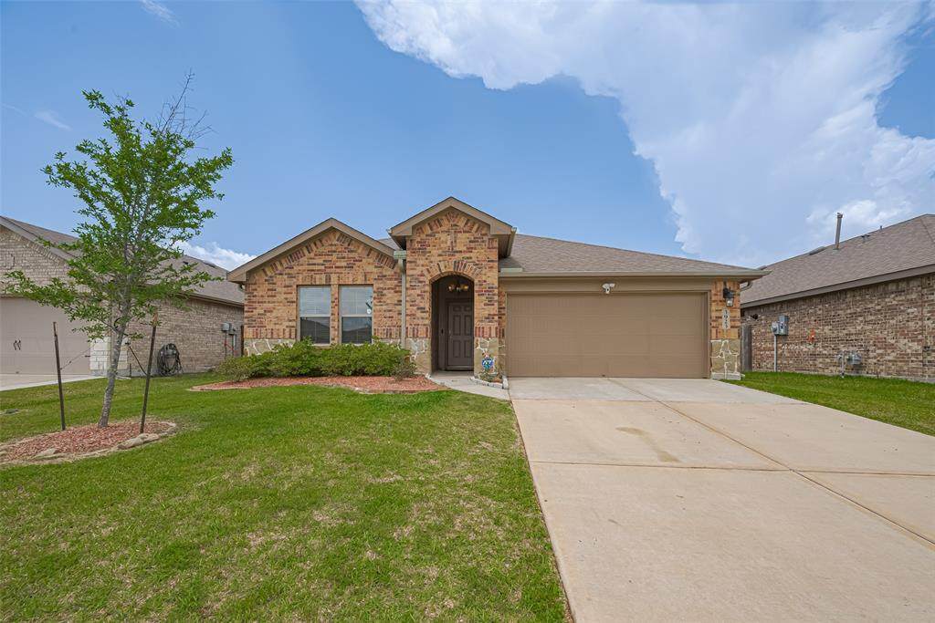 3923 Hawaiian Court - Photo 1