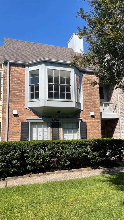 13102 Trail Hollow Drive - Photo 1