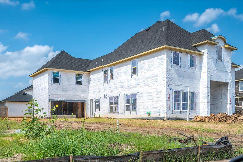 7914 Ludington - Photo 1