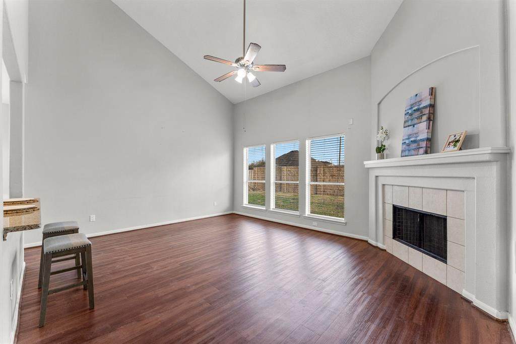 9510 Water Edge Point Lane - Photo 1