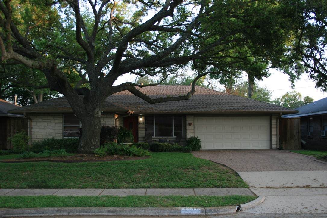 4037 Omeara Drive - Photo 1