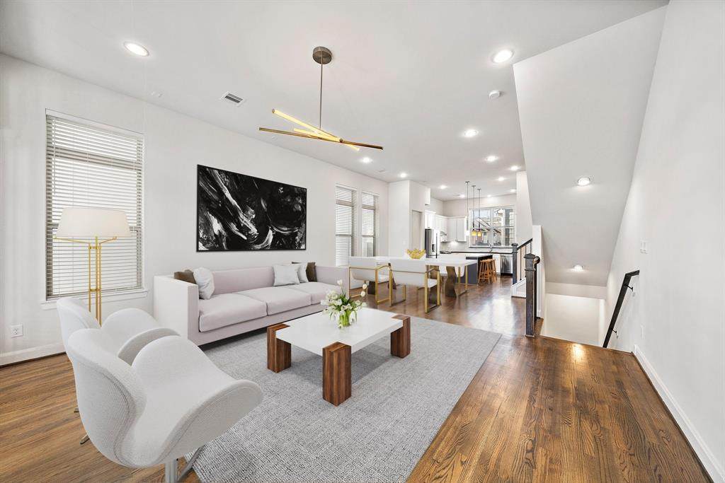 3009 Maxroy Street - Photo 1