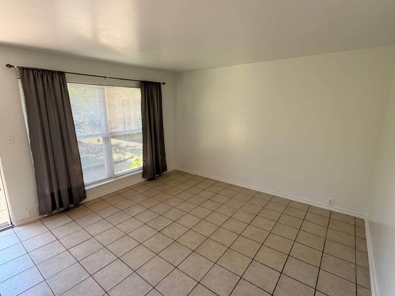 820 Alabama Street - Photo 1