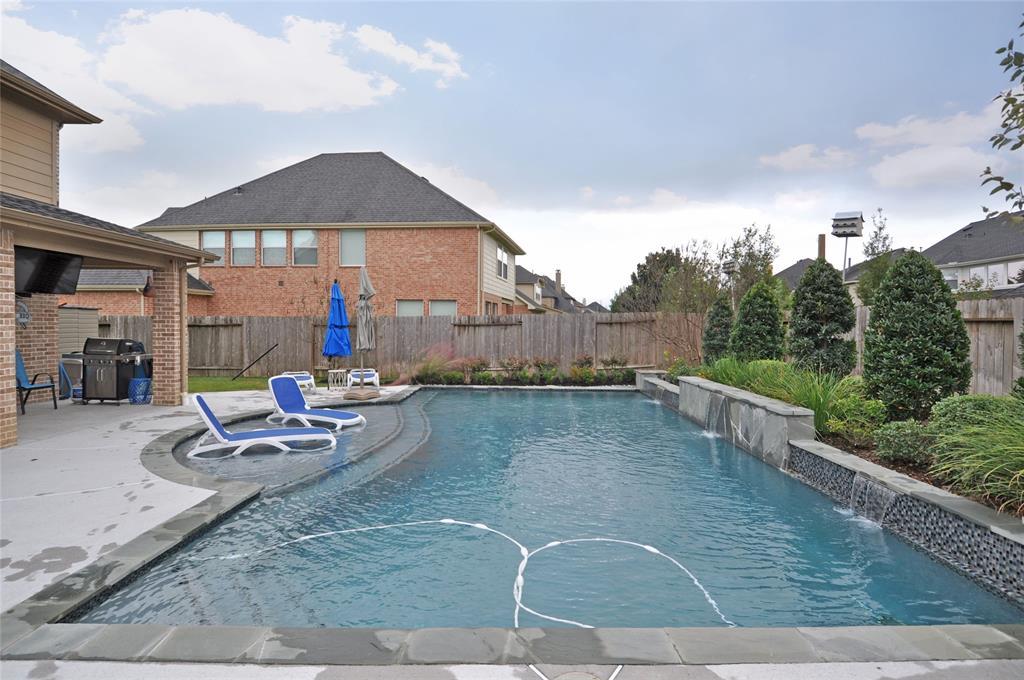 28503 Firethorne - Photo 1