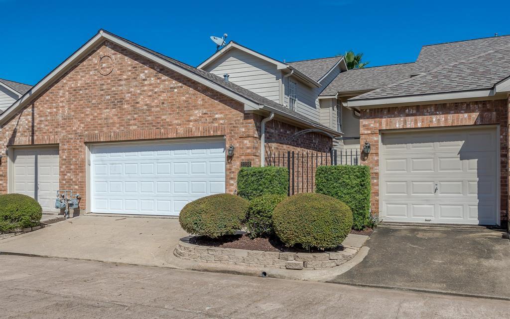2038 Glencove Drive - Photo 1