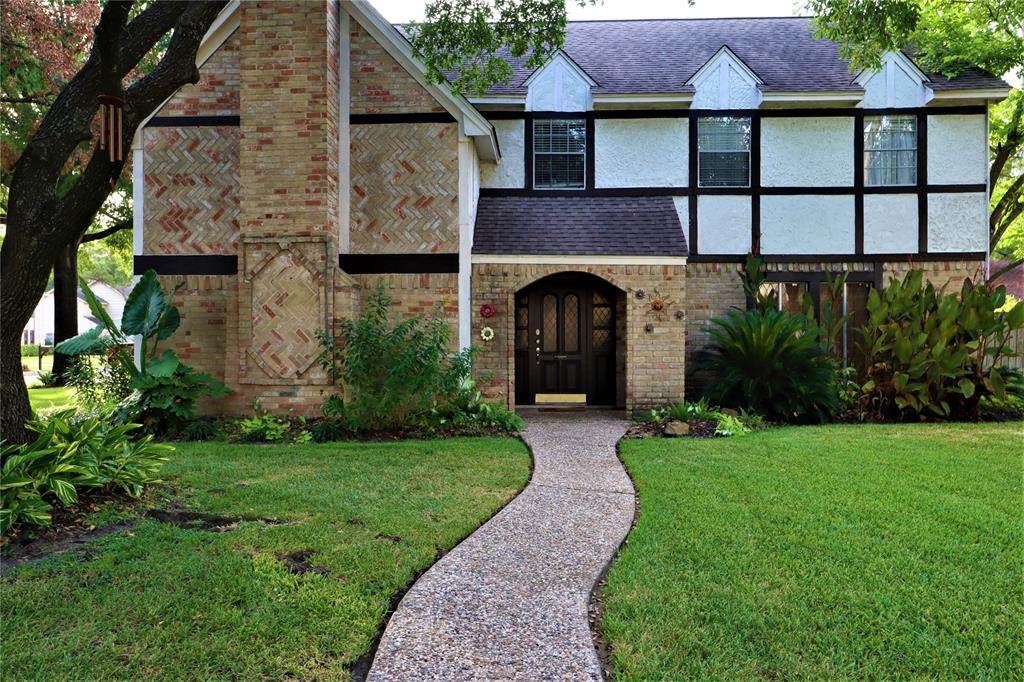 3622 Fernglade Drive - Photo 1