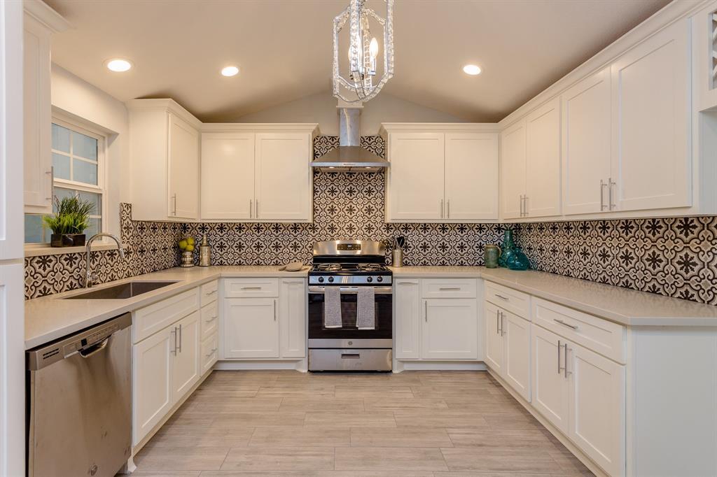 5707 Greencraig Drive - Photo 1