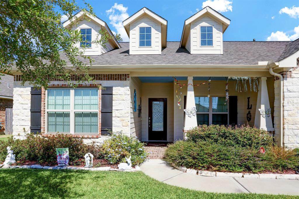 304 Lantana Circle - Photo 1