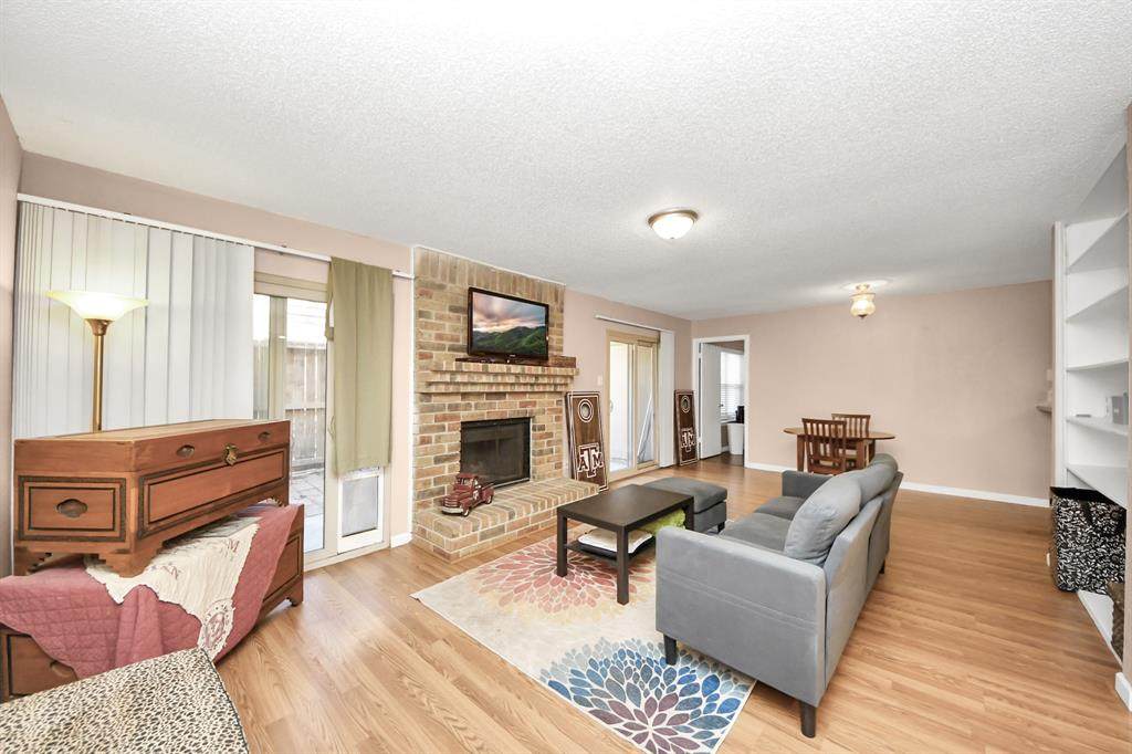 10555 Turtlewood Court - Photo 1