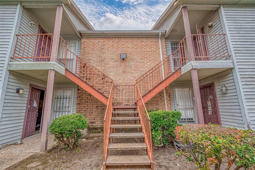 9350 Country Creek Drive - Photo 1