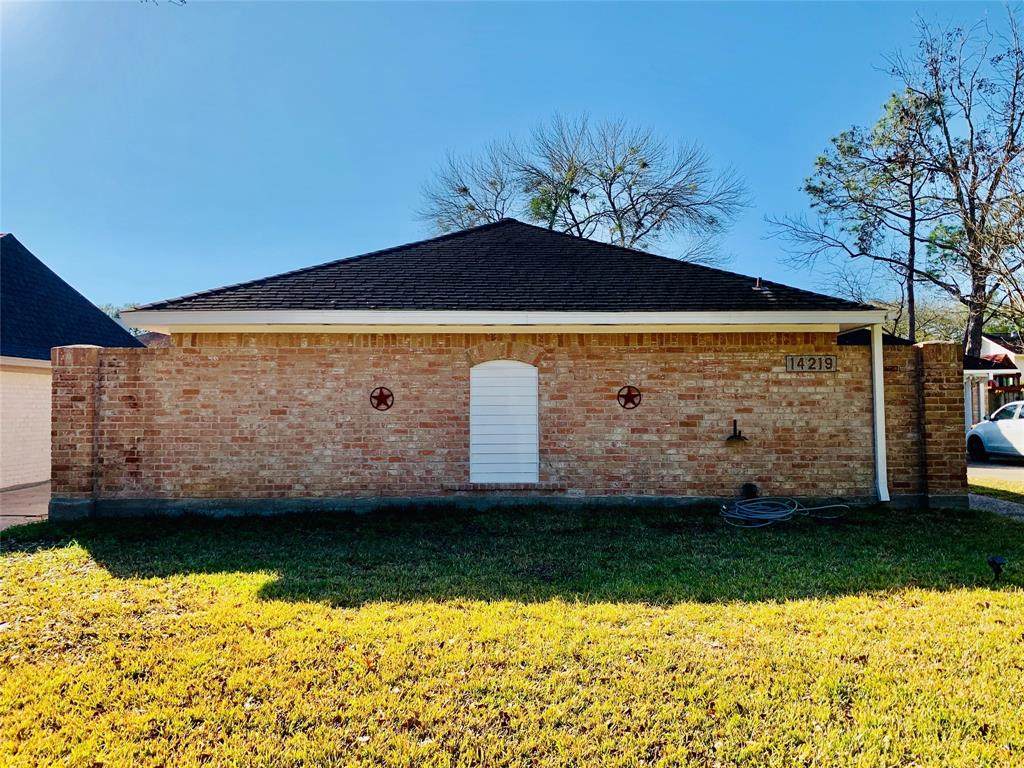 14219 Burgoyne Road - Photo 1