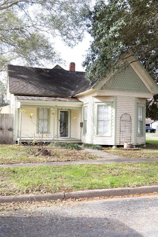 402 Alamo Street - Photo 1