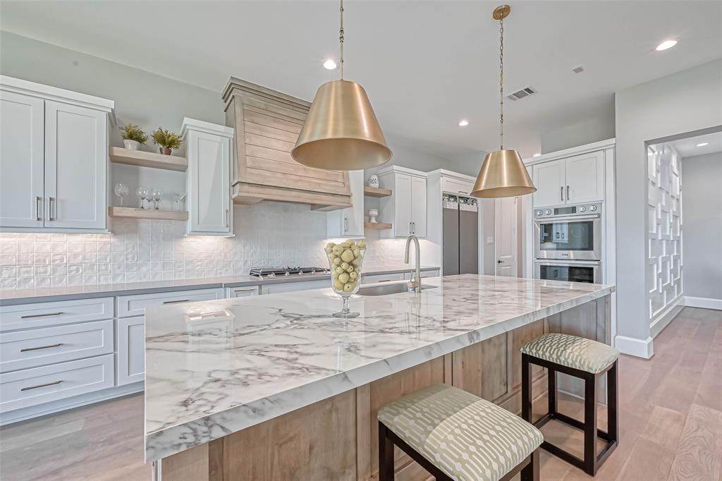 4027 Falkirk Lane - Photo 1