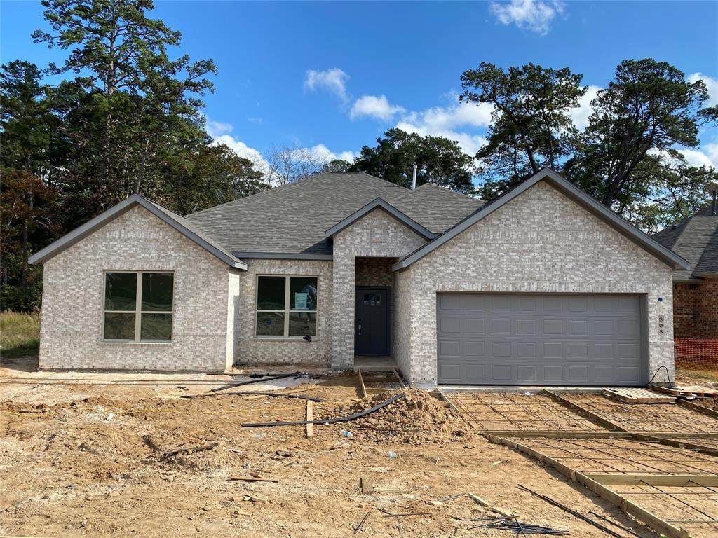 808 Dogberry Lane - Photo 1