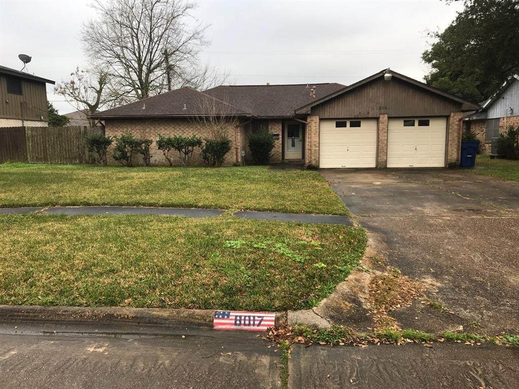 8017 Yucca Drive - Photo 1